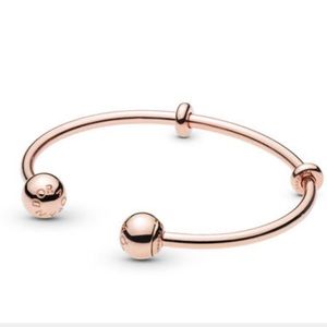 PANDORA ROSE™ OPEN BANGLE, PANDORA LOGO CAPS
